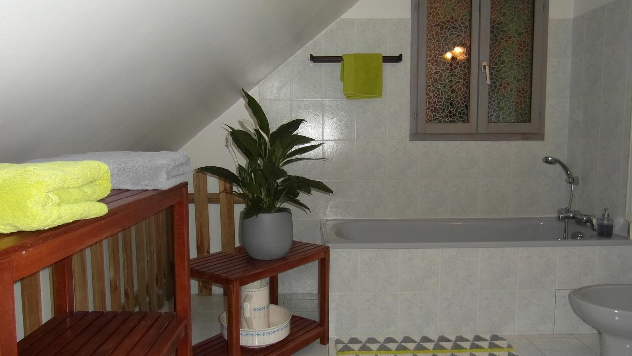 مبيت وإفطار Veynes Au Vieux Tilleul المظهر الخارجي الصورة